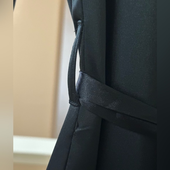 NWT-Women’s Forever 21 Black Coat. Size Large. - Picture 8 of 12